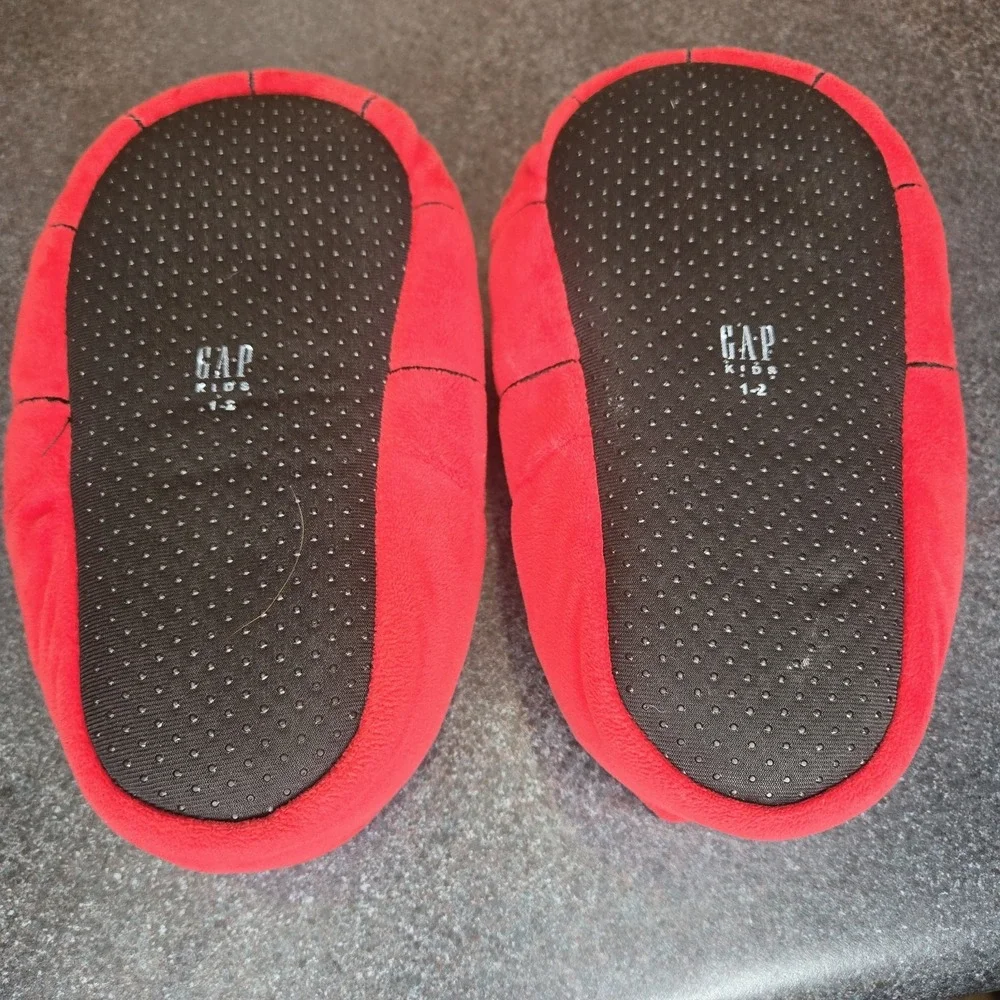 GapKids Marvel Spider-Man‎ Slippers Size 1-2